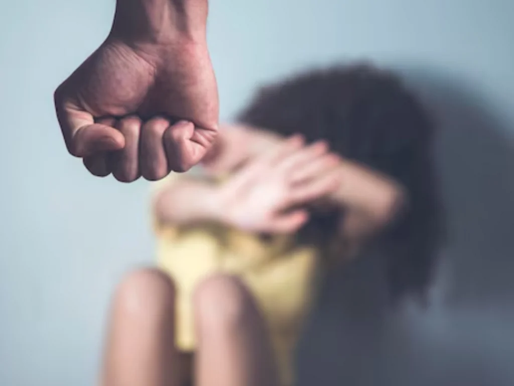 Brasil é o 5º país em que mulheres mais têm medo de sofrer agressão