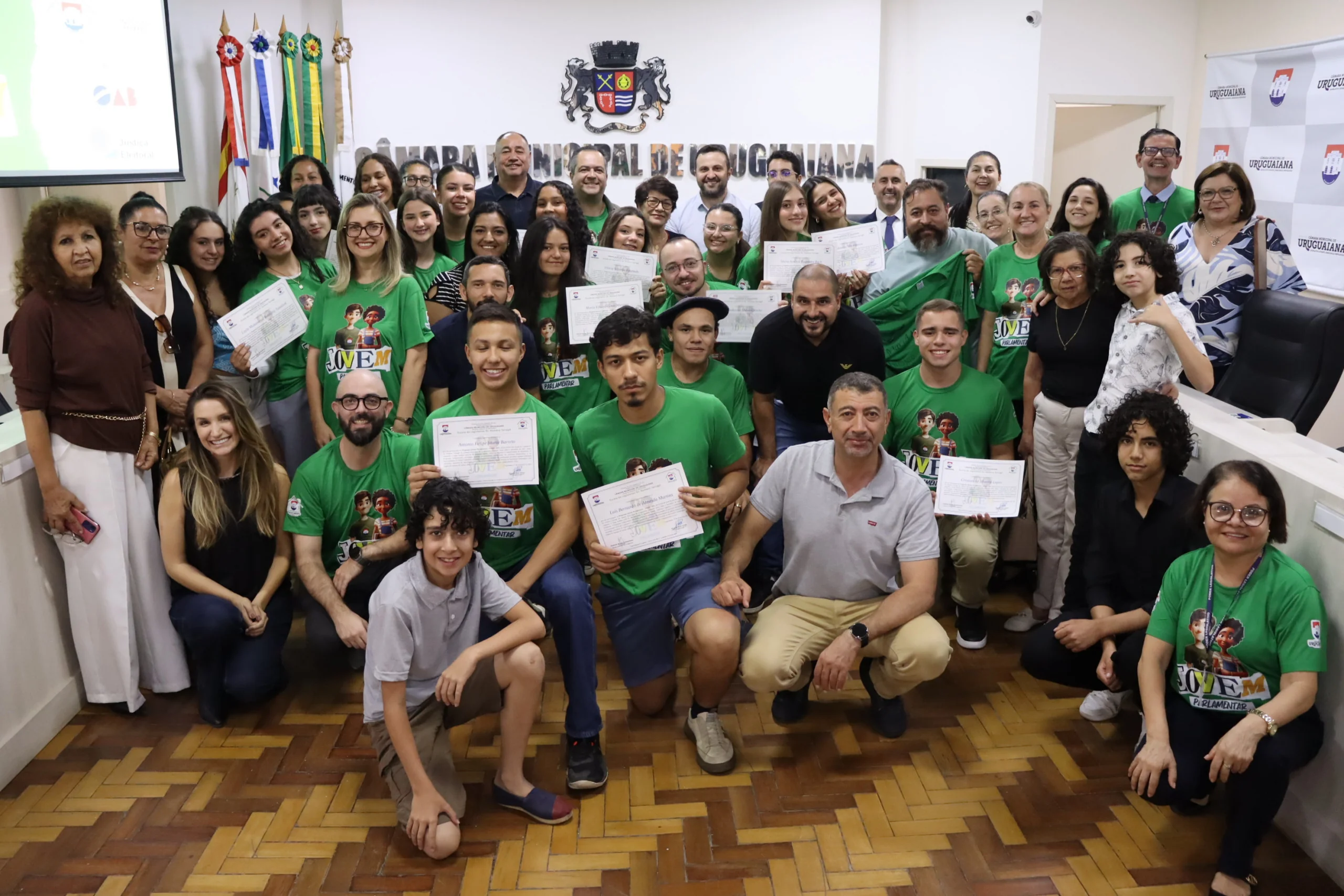 Programa Jovem Parlamentar encerra sua primeira edição