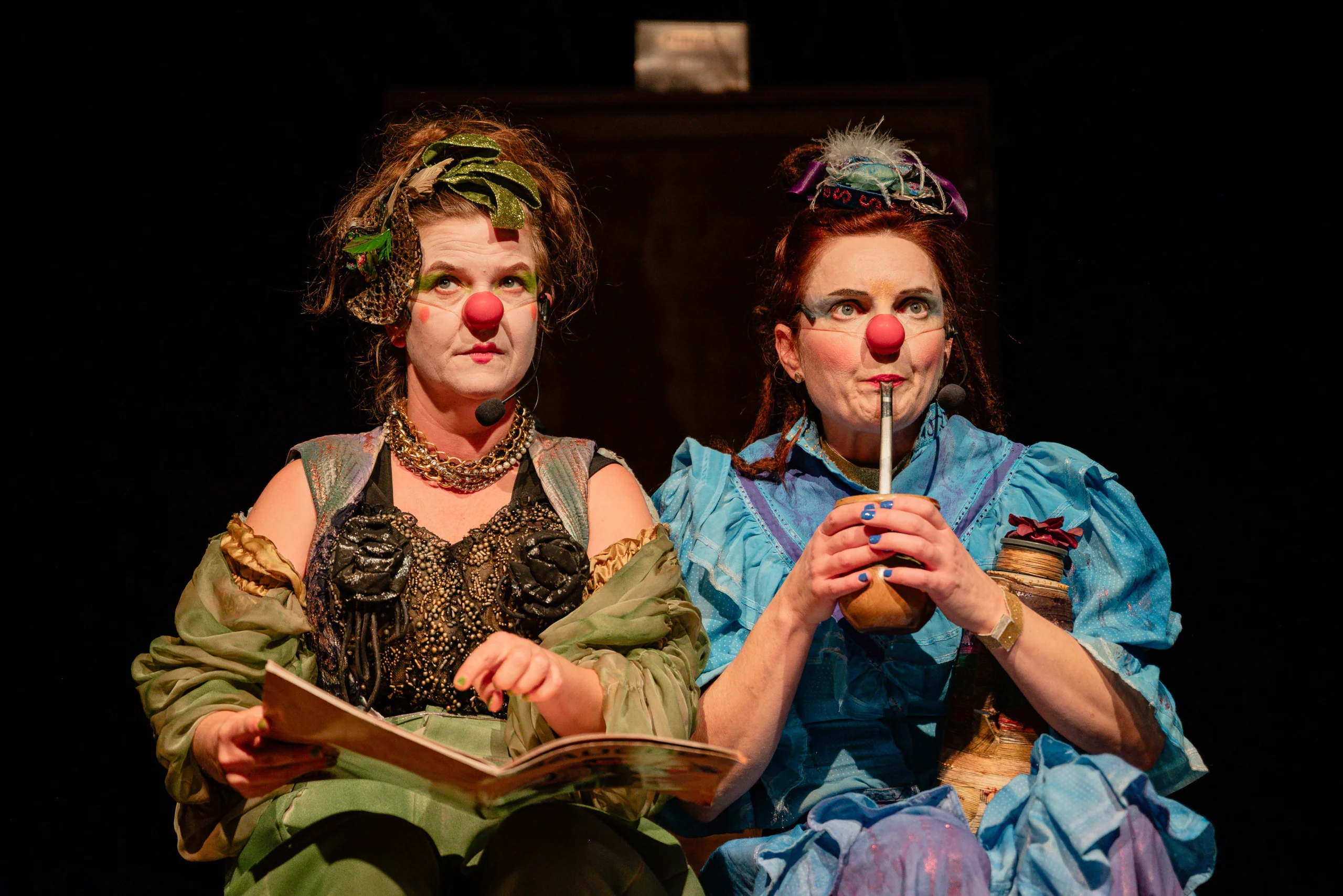 Peça usa humor para questionar o lugar da mulher na tradição gaúcha